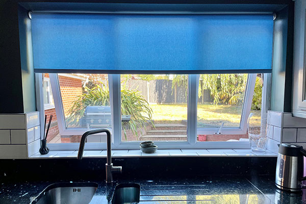 Kitchen roller blind